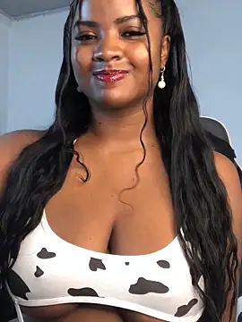 Snapshot of ValerieBlakee chatting on 05-27-26, 09:55 ValerieBlakee online show from 05-27-26, 09:55