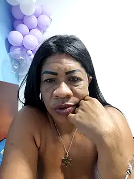 Tocameamor online show from 10-27-25, 01:50