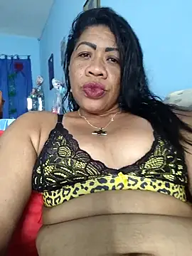 Tocameamor online show from 12-17-25, 02:44