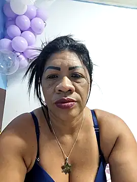 Tocameamor online show from 11-29-25, 06:19