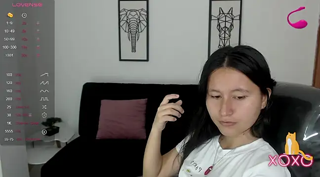 Snapshot of xoxo_kiitty chatting on 03-02-25, 12:03 xoxo kiitty online show from 03-02-25, 12:03