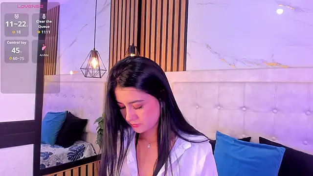 Madyson18 online show from 04-18-26, 11:56