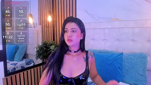 Snapshot of Madyson18 chatting on 04-19-26, 11:55 Madyson18 online show from 04-19-26, 11:55