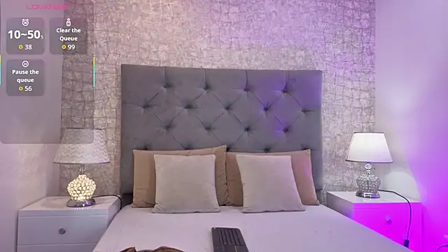 ChloeMoon9 online show from 02-19-26, 10:23