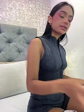 ChloeMoon9 online show from 03-10-26, 10:30