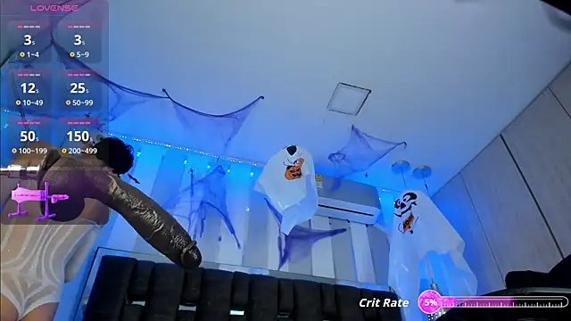 ValentinoMoreti online show from 10-22-25, 02:49