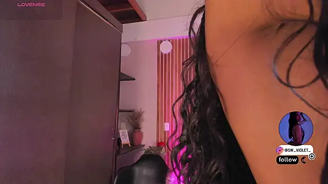 sweetviolet   online show from 05-22-26, 12:36
