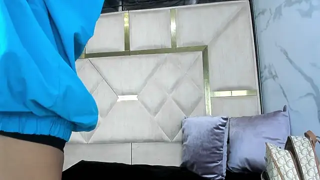 Kendall 6669 online show from 01-15-26, 01:36