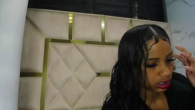 Kendall 6669 online show from 11-06-25, 01:04