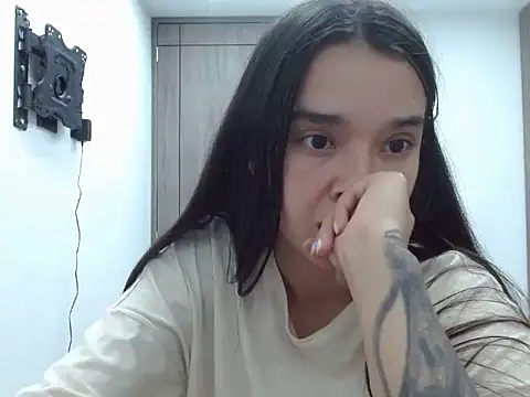  luna 777 online show from 04-28-26, 02:27