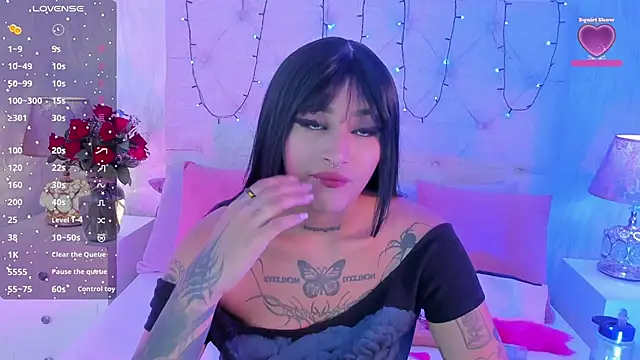 Snapshot of goth_tasha chatting on 09-23-25, 07:54 goth tasha online show from 09-23-25, 07:54