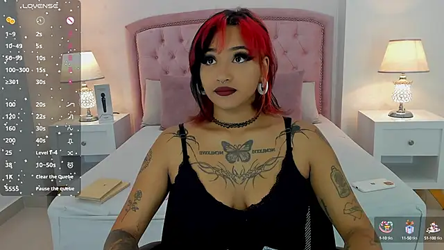 Snapshot of goth_tasha chatting on 03-07-25, 08:00 goth tasha online show from 03-07-25, 08:00