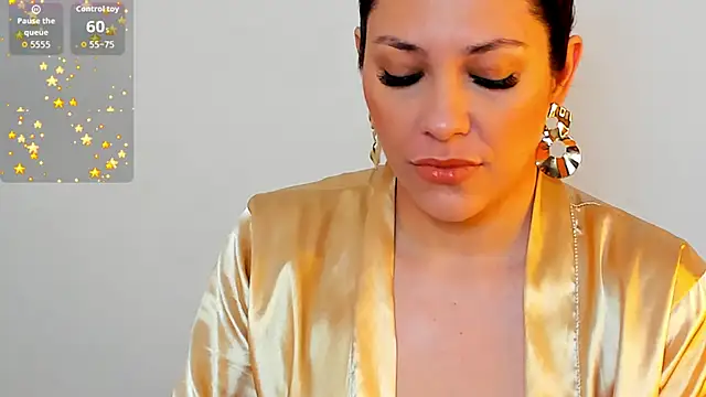 Snapshot of isabellarous- chatting on 10-09-25, 07:25 isabellarous- online show from 10-09-25, 07:25