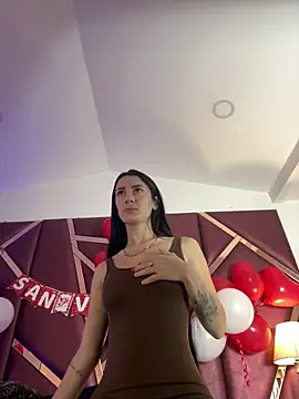 Snapshot of DanielaMedinaa chatting on 02-12-26, 10:53 DanielaMedinaa online show from 02-12-26, 10:53