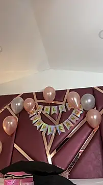 DanielaMedinaa online show from 10-15-25, 08:17