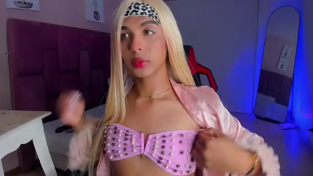 CHANELL 11INCHES online show from 10-08-25, 10:10