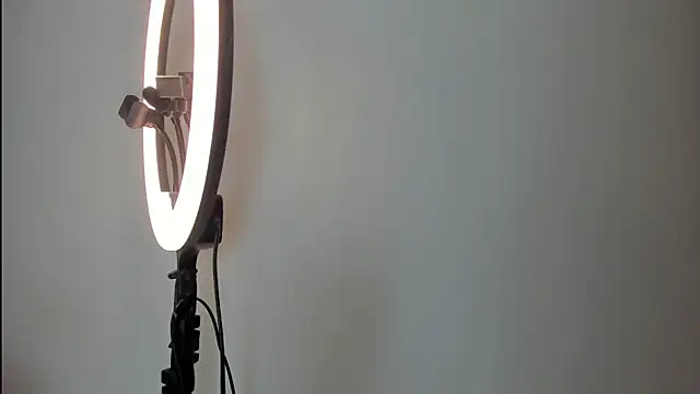 CHANELL 11INCHES online show from 03-18-25, 01:02