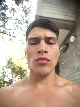 MaxxxSteil online show from 03-21-25, 06:18