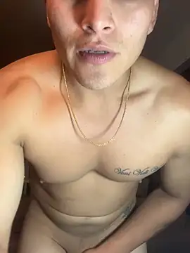 MaxxxSteil online show from 02-18-26, 05:49