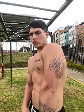 MaxxxSteil online show from 02-06-26, 09:22