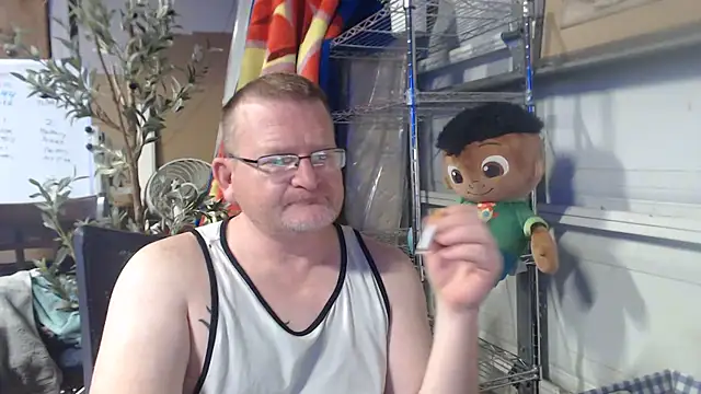 Randomoldguy615 online show from 03-19-25, 12:48