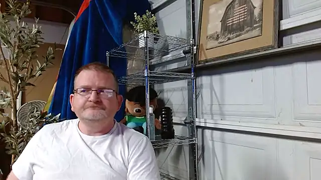 Randomoldguy615 online show from 02-26-25, 01:14