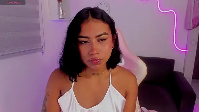 Ivyy Moon  online show from 09-12-25, 02:55