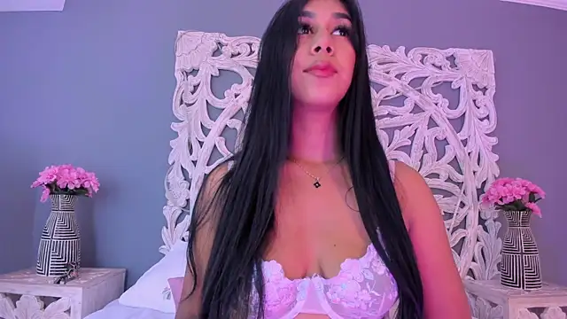 AnnieGibbyns online show from 06-19-26, 08:47