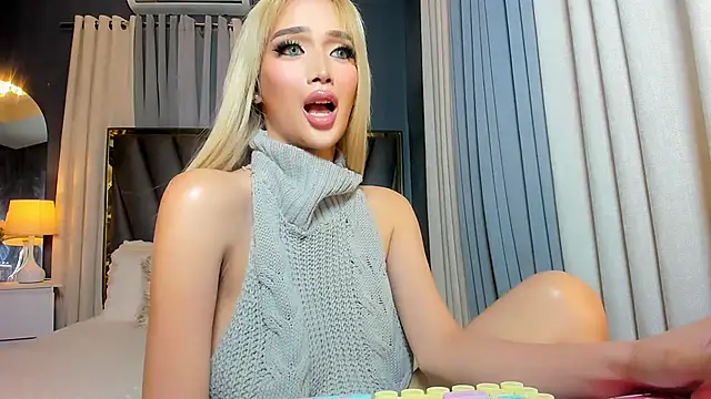 KylieSonique online show from 03-15-26, 05:58