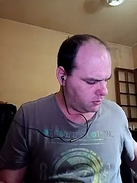 Snapshot of Jovissoares7ye chatting on 01-09-26, 06:09 Jovissoares7ye online show from 01-09-26, 06:09