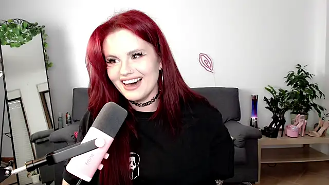 Della Ideal online show from 09-10-25, 05:45