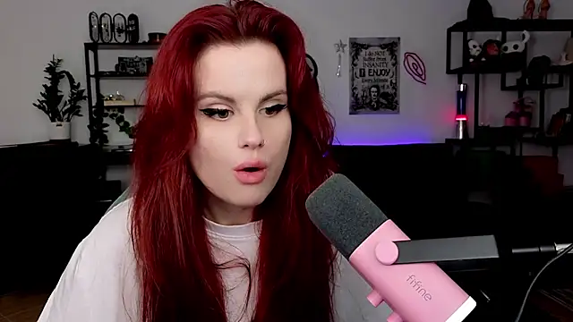 Della Ideal online show from 03-31-26, 05:04