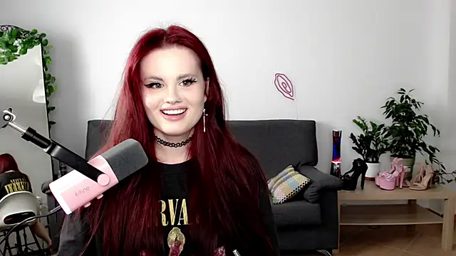 Della Ideal online show from 09-13-25, 05:13