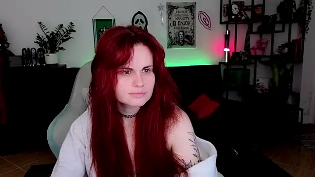 Snapshot of Della_Ideal chatting on 02-16-26, 06:28 Della Ideal online show from 02-16-26, 06:28