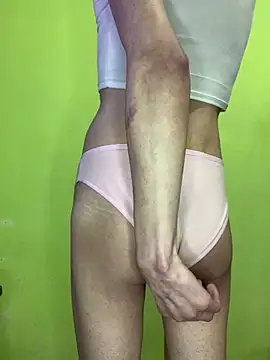 Snapshot of Femboylili chatting on 02-02-26, 11:04 Femboylili online show from 02-02-26, 11:04