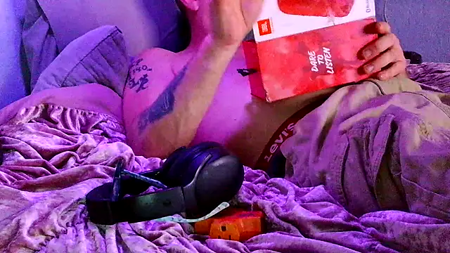 PornStro921 online show from 03-10-26, 08:51