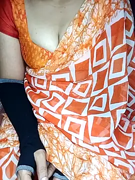 Snapshot of geetha_telugu_kan277 chatting on 10-04-25, 03:24 geetha telugu kan277 online show from 10-04-25, 03:24