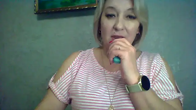 Snapshot of ArielXLoveresss chatting on 11-12-25, 03:38 ArielXLoveresss online show from 11-12-25, 03:38