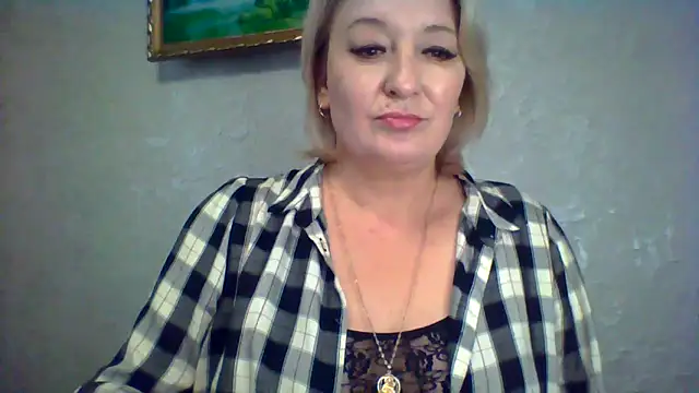 Snapshot of ArielXLoveresss chatting on 11-25-25, 08:36 ArielXLoveresss online show from 11-25-25, 08:36