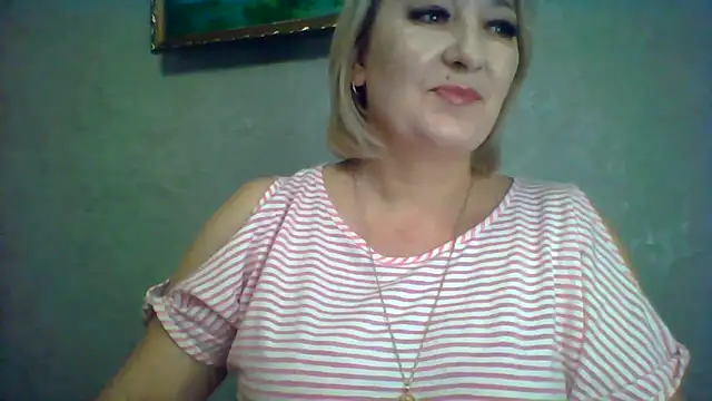 Snapshot of ArielXLoveresss chatting on 11-13-25, 08:57 ArielXLoveresss online show from 11-13-25, 08:57