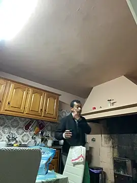 rogerdik76 online show from 04-04-26, 07:26