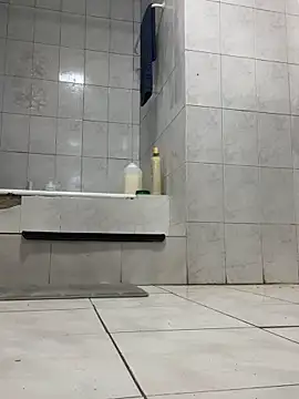 rogerdik76 online show from 04-14-26, 06:51