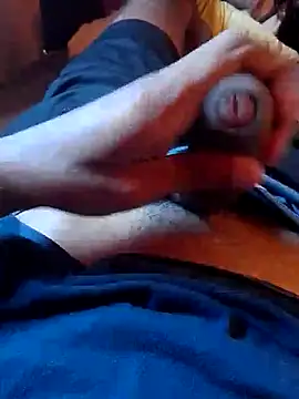Snapshot of Pretosafado23cm chatting on 02-26-25, 06:37 Pretosafado23cm online show from 02-26-25, 06:37