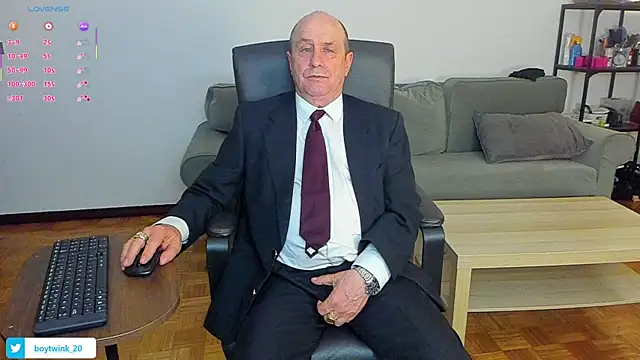 Snapshot of masterboy50 chatting on 05-15-26, 07:12 masterboy50 online show from 05-15-26, 07:12