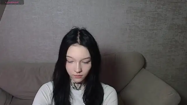 Snapshot of mefwhore chatting on 03-04-25, 06:50 mefwhore online show from 03-04-25, 06:50