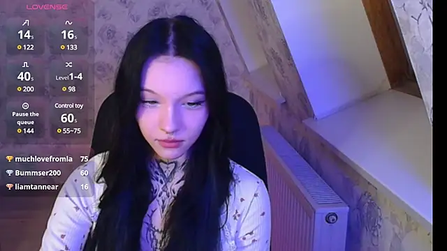 Snapshot of mefwhore chatting on 03-20-25, 07:04 mefwhore online show from 03-20-25, 07:04