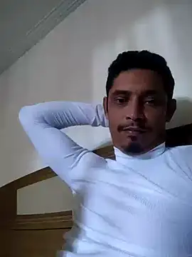 Snapshot of deivit61 chatting on 06-23-26, 04:49 deivit61 online show from 06-23-26, 04:49