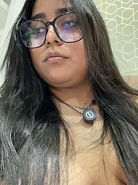 virginbrunette99 online show from 07-26-26, 06:53
