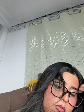 virginbrunette99 online show from 04-04-26, 05:47