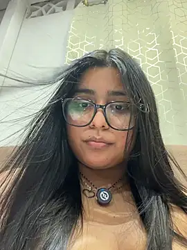 Snapshot of virginbrunette99 chatting on 06-10-26, 05:41 virginbrunette99 online show from 06-10-26, 05:41